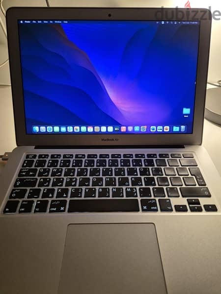 MacBook Air (13-inch, 2017) with box, Great condition 0