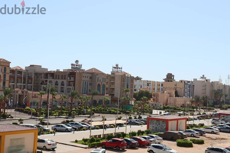 Own your apartment in a quiet location in Hurghada, overlooking the swimming pool 0