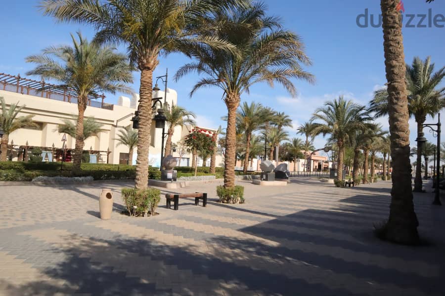 Your apartment in Hurghada overlooks the sea in a quiet location and by the swimming pool 5