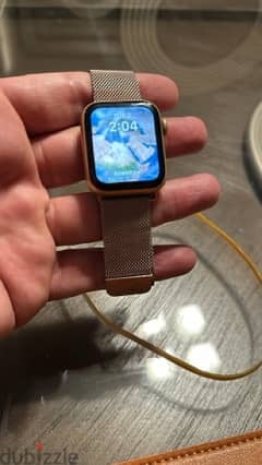 Apple Watch series 4 excellent condition 85% Battery 0
