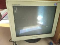 شاشة كمبيوتر سامسونج ١٧بوصه