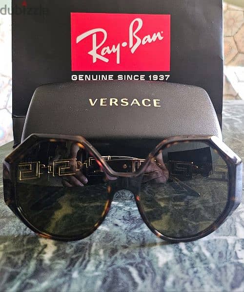 نظارة حريمي اوريجينال ماركة Versace ايطالي لبيع 3