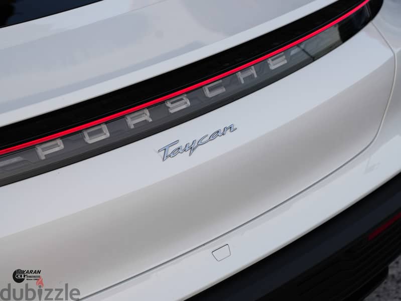 Porsche Taycan Electric 2023 7