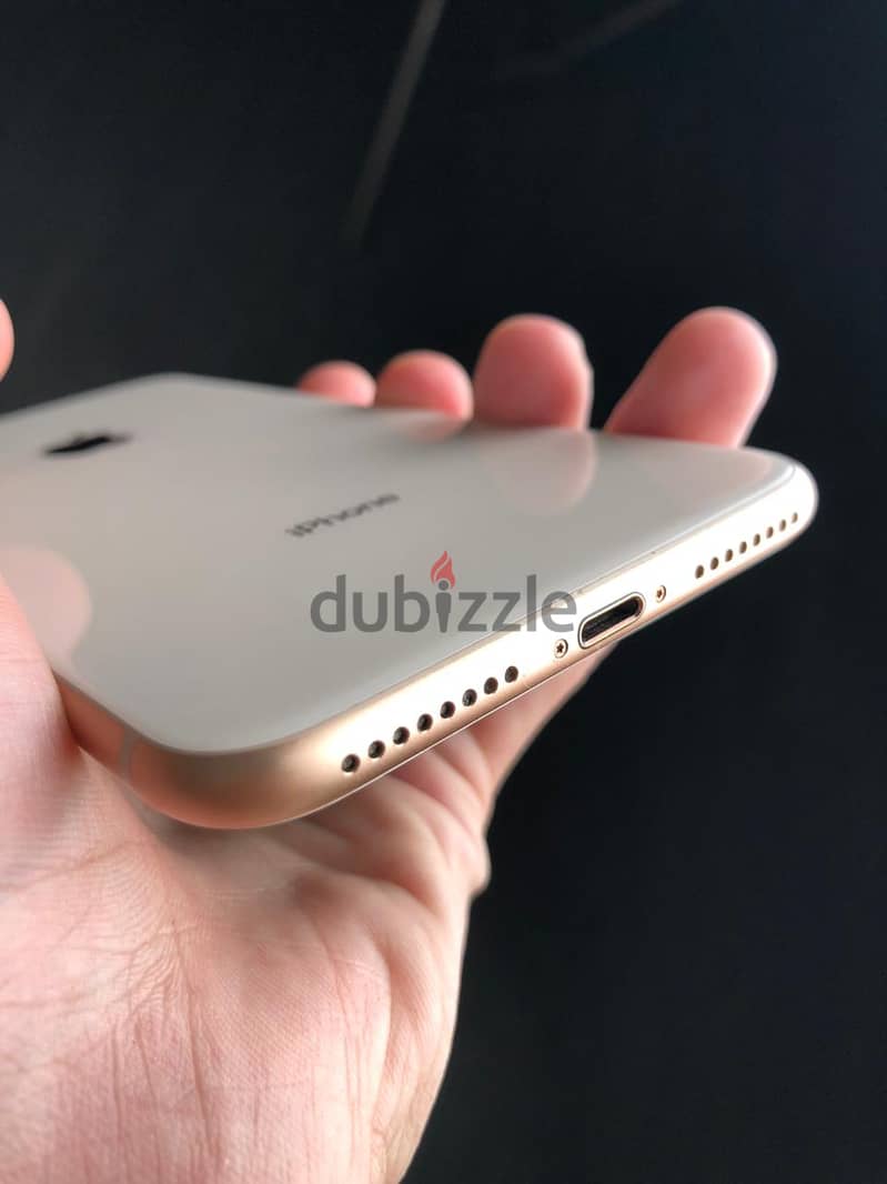 iphone 8 plus 64GB & مستعمل بطارية 69%شغالة بكفائة كويسة(وتر بروف) 4