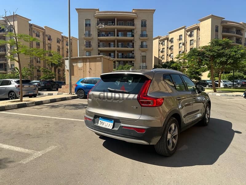 Volvo XC40 2022 Low Milage 1