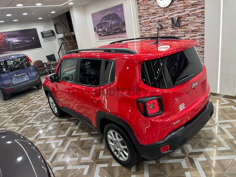 Jeep Renegade 2022 only 20.000 km 17