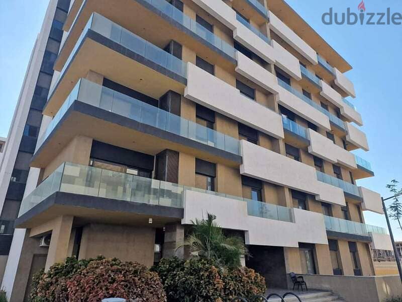 A 135m apartment, finished, in installments over 8 years without interest, in Al Burouj Compound 5