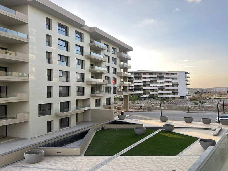 A 135m apartment, finished, in installments over 8 years without interest, in Al Burouj Compound 9