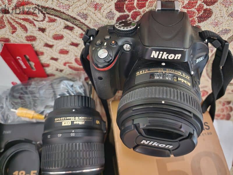 Nikon D5100 + 2 lens + tripod 2