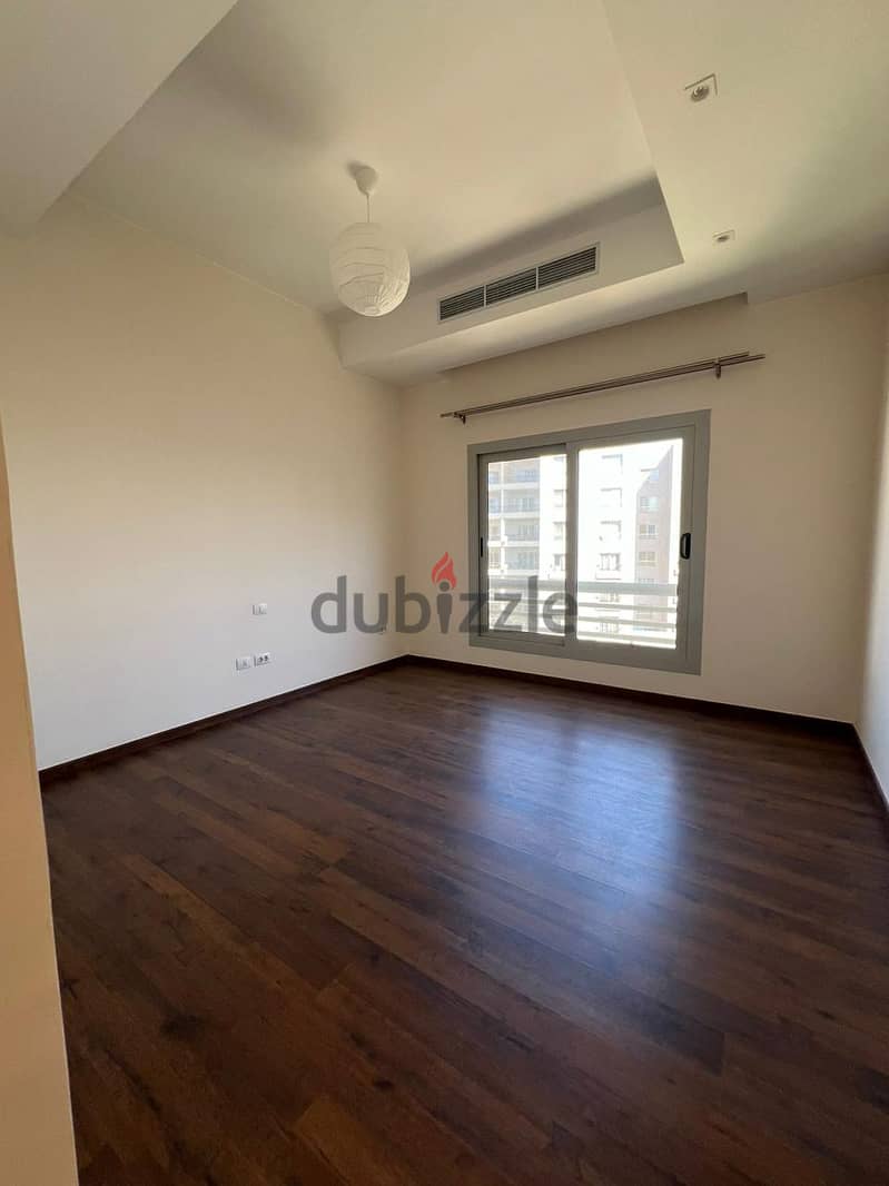 For Rent Penthouse 418 M2 Amazing View in Compound CFC 8
