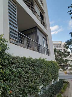 Luxurious Apartment for sale, 167 sqm + Private Garden with a very distinctive landscape view in front of Cairo International Airport, available on in 0