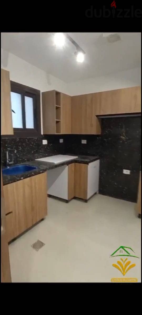 شقة للايجار 180م بالمطبخ في اللوتس الجديدة خطوات من شارع النوادي 7