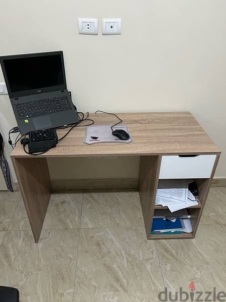 مكتب خشب 0