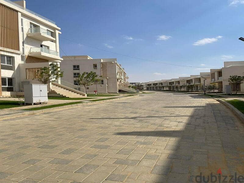 fully finished townhouse 280m very prime location 4
