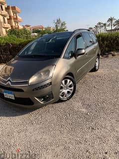 Citroen C4 Grand Picasso 2011