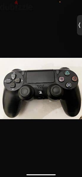 PlayStation 4 good condition 3