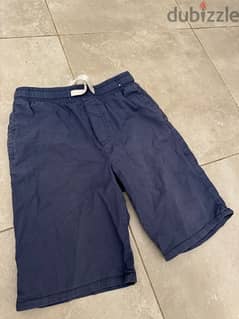 shorts and t-shirt used like new in very good condition 0