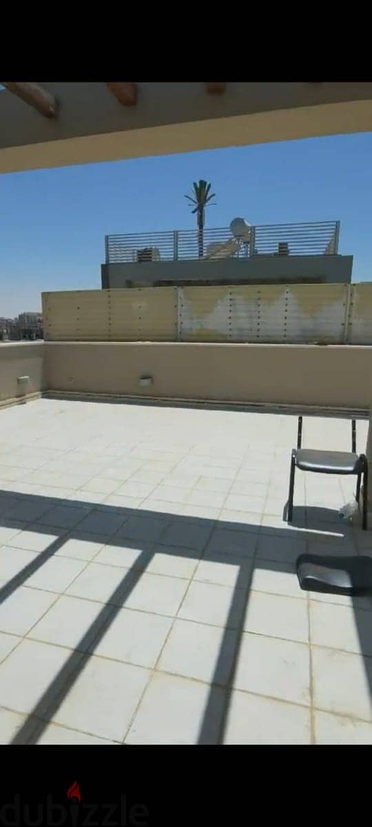 penthouse 207m fully furnished for rent in village gate  new Cairo 2