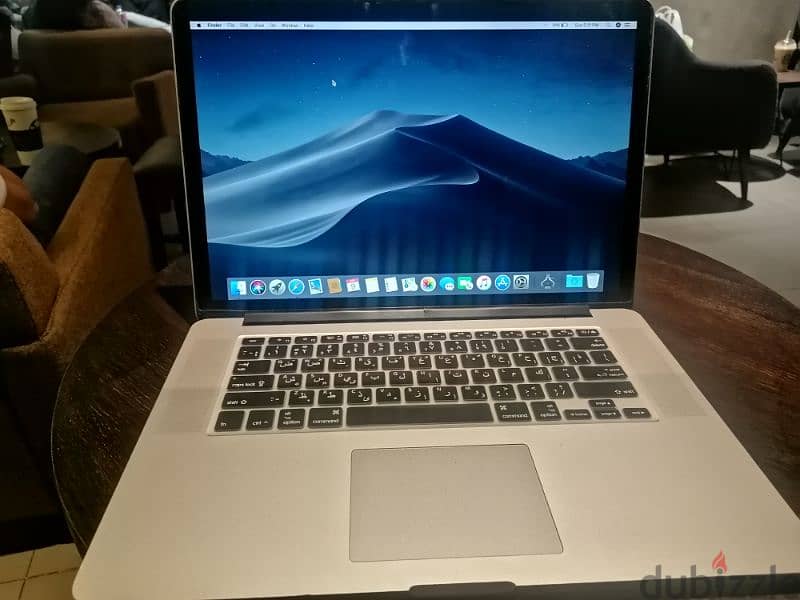 macbook pro 2013 15 inch good condotion 1