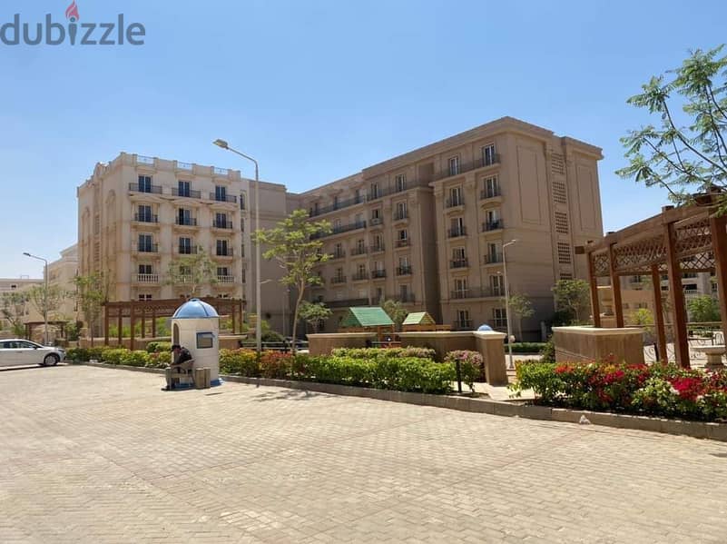 apartment for sell with garden in compound  hyde park new cairo 1