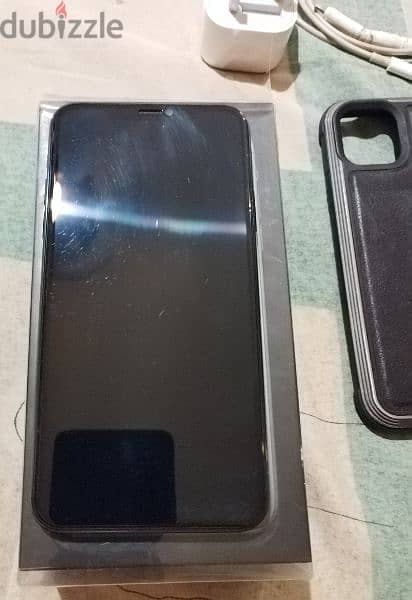 i phone 11 pro max for sale 4