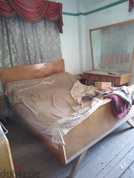 غرفة نوم بحالة ممتازة و سعر رائع لفترة محدودة!! 3