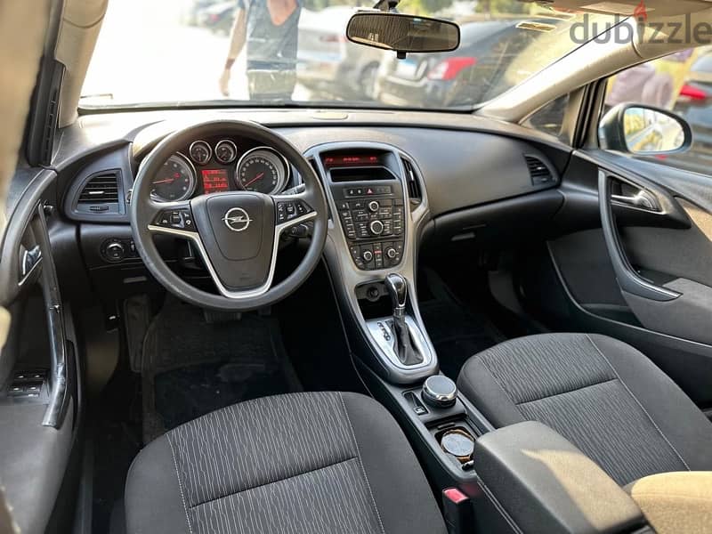 Opel Astra 2017 6