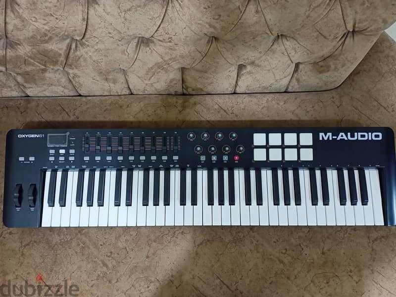 Maudio Oxygen 61 Mkv 61 Key USb Midi Keyboard Controller With Beat Pad 1