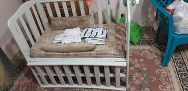 سرير اطفال خشب مصنع