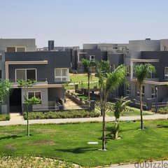 شقه للبيع ارضي بجاردن في اميز منطقه في الشيخ زايد