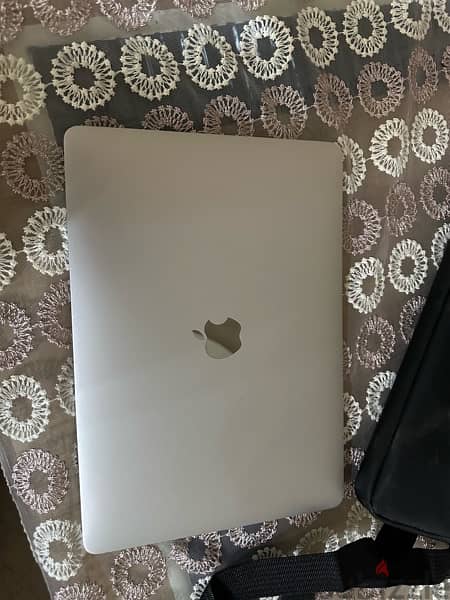 MacBook pro tatch par 1