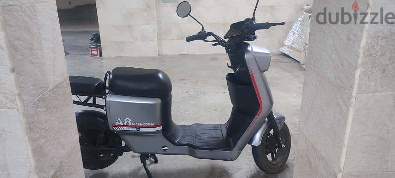 Galaxy A8 Electric scooter 4