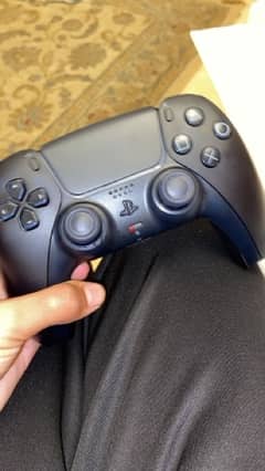 PlayStation 5 controller