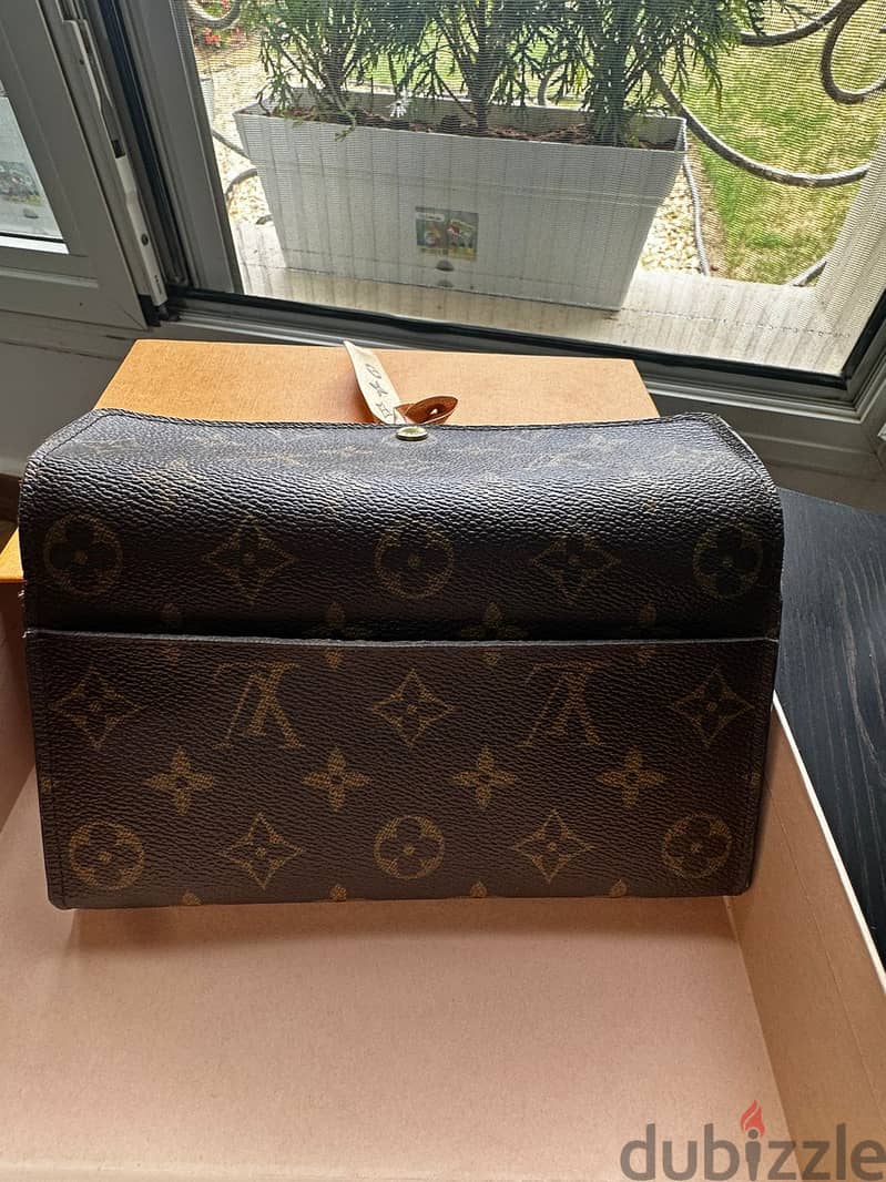 Louis Vuitton Wallet محفظه أصلية بالفاتورة 2