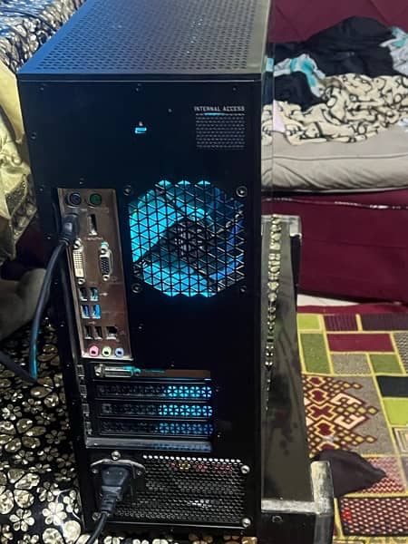 PC استخدام البيت اقل من شهر جديده لسه 3