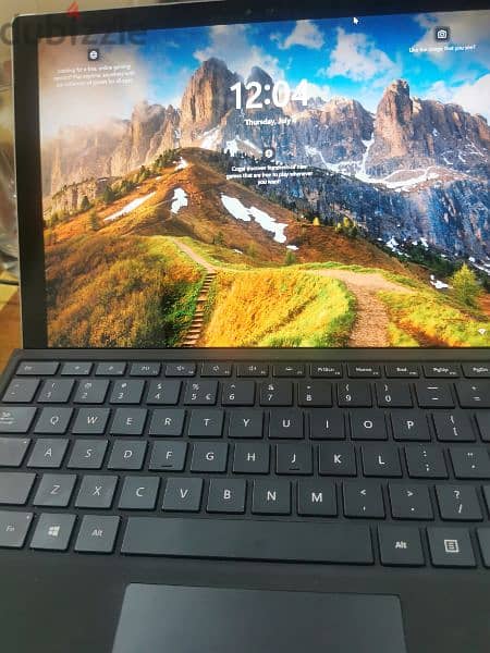 surface pro 4 core i7 8 ram with keyboard and pen 3