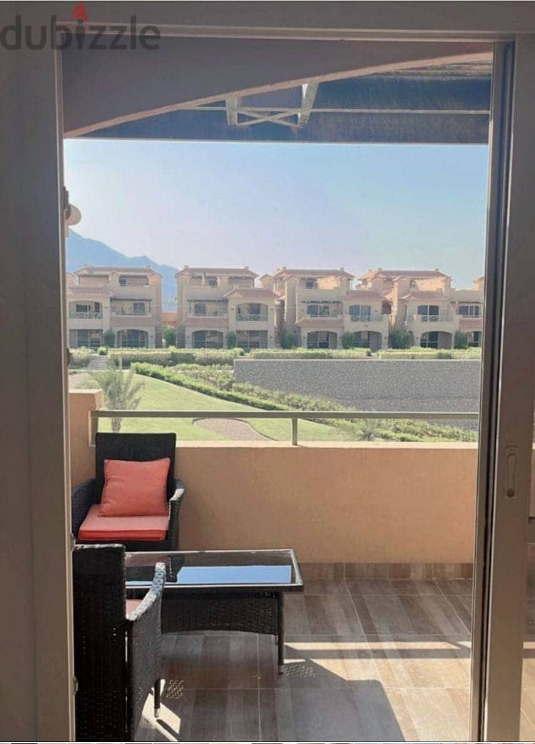 Without down payment and in installments over 7 years, own a 150m ground chalet with a sea, landscape and pools view in La Vista Topaz, Ain Sokhna. 16