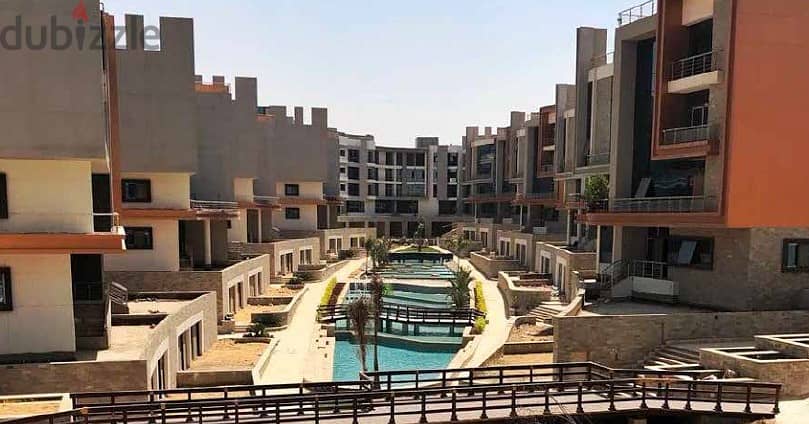 Apartment for sale, 194 meters, ground floor, with a 43-meter garden, in a compound in Mostaqbal City - مدينه المستقبل 4