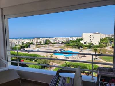 قرية اموج شاليه بحري غرفتين للإيجار Amwaj north coast challet rent