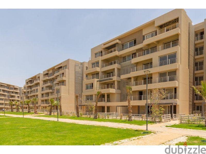 for sale Apartment 200m  in Al Marasem ground floor, garden,ready to move prime location and direct view on Landscape, under market price 6