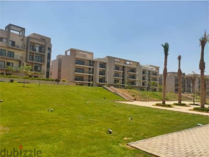 for sale Apartment 200m  in Al Marasem ground floor, garden,ready to move prime location and direct view on Landscape, under market price 11