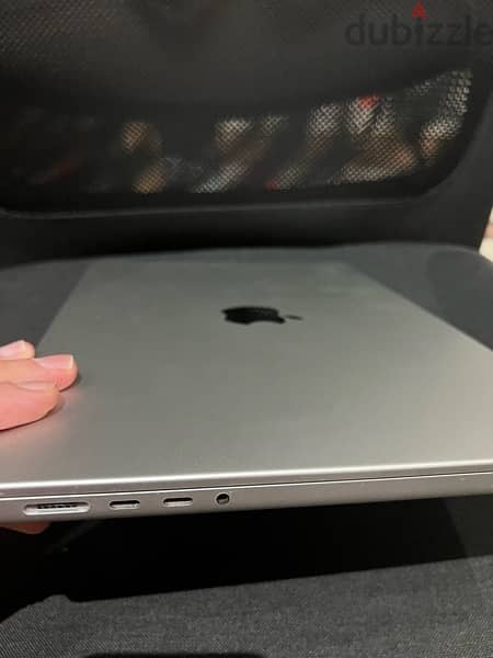 MacBook Pro M1 14 inch 4