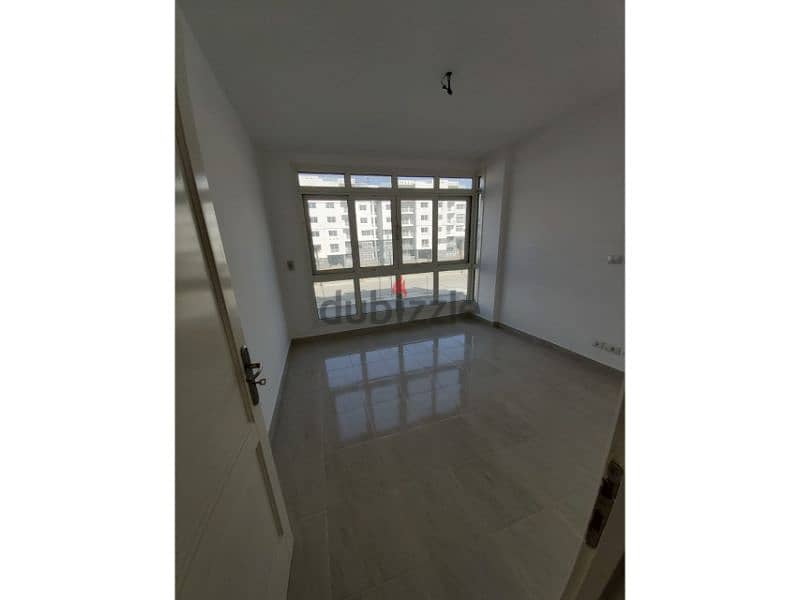 Prime Apartment for Rent in Madinaty, 200 sqm, Wide Garden View, B12, Opposite Craft Zone 6