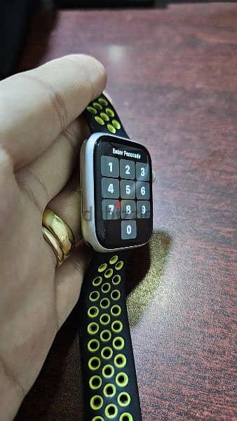 Apple watch series 5 44m 1