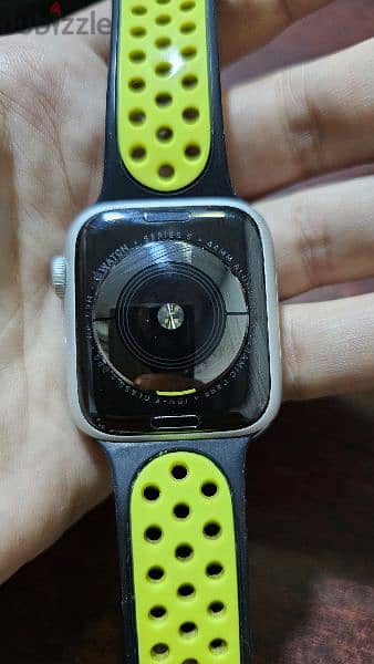 Apple watch series 5 44m 3