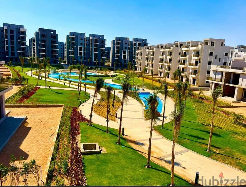 Apartment for sale, immediate receipt in Sun Capital Compound in the tourist capital in October, directly in front of the pyramids, with10% downPament 4