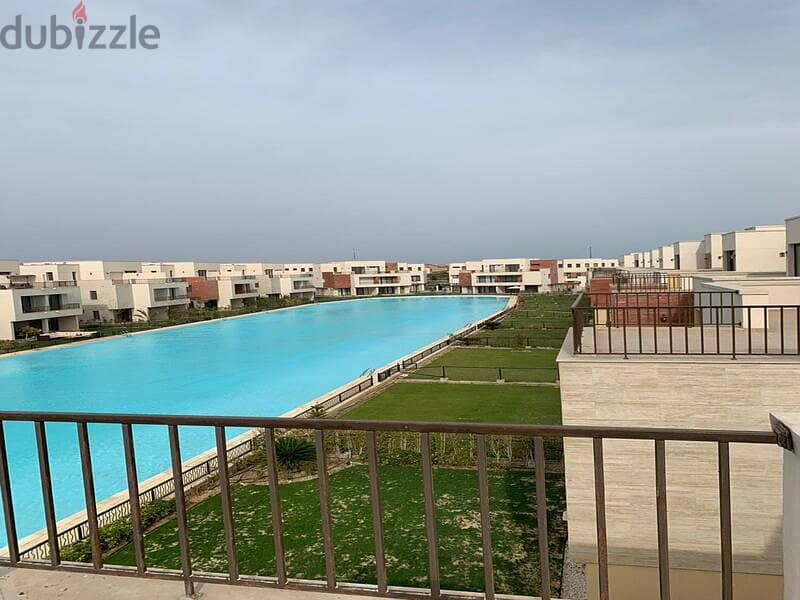 Your Exclusive Villa Awaits for you, with a Direct View to the Golf Course in Marassi 3