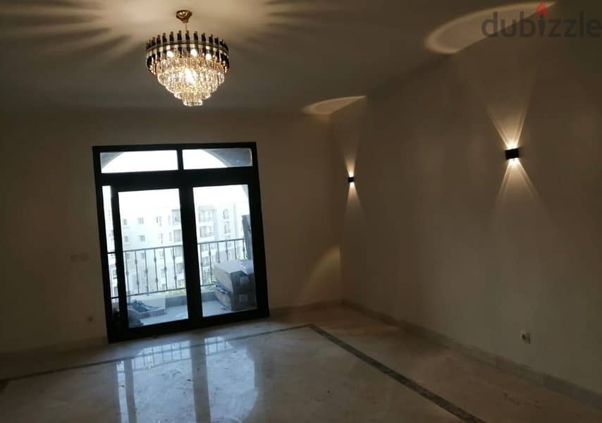 Apartment For Rent 200m Finished ACs and Kitchen / Prime location شقة للايجار فى ميفيدا اعمار 1