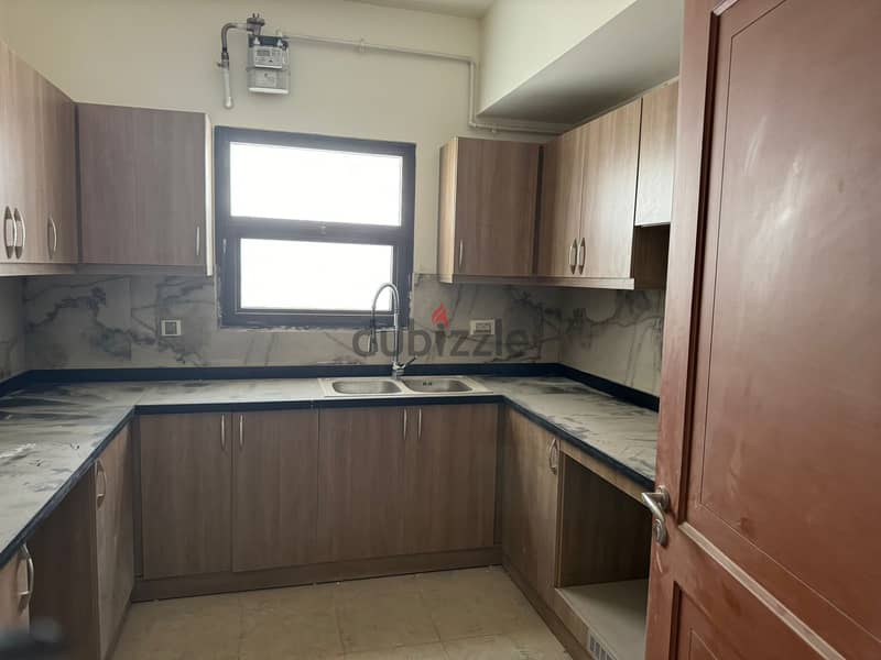 Apartment For Rent 200m Finished ACs and Kitchen / Prime location شقة للايجار فى ميفيدا اعمار 2