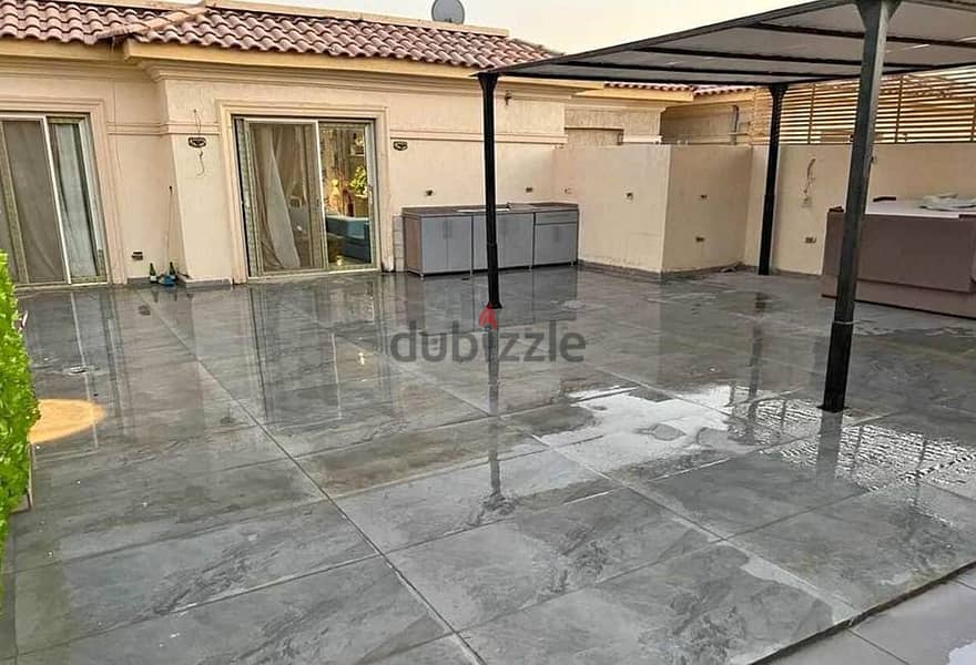 Roof Duplex for sale next to mountain view icity and palm hills / دوبلكس بحري لقطة للبيع في كمبوند فلل بسور ماونتن التجمع الخامس 5